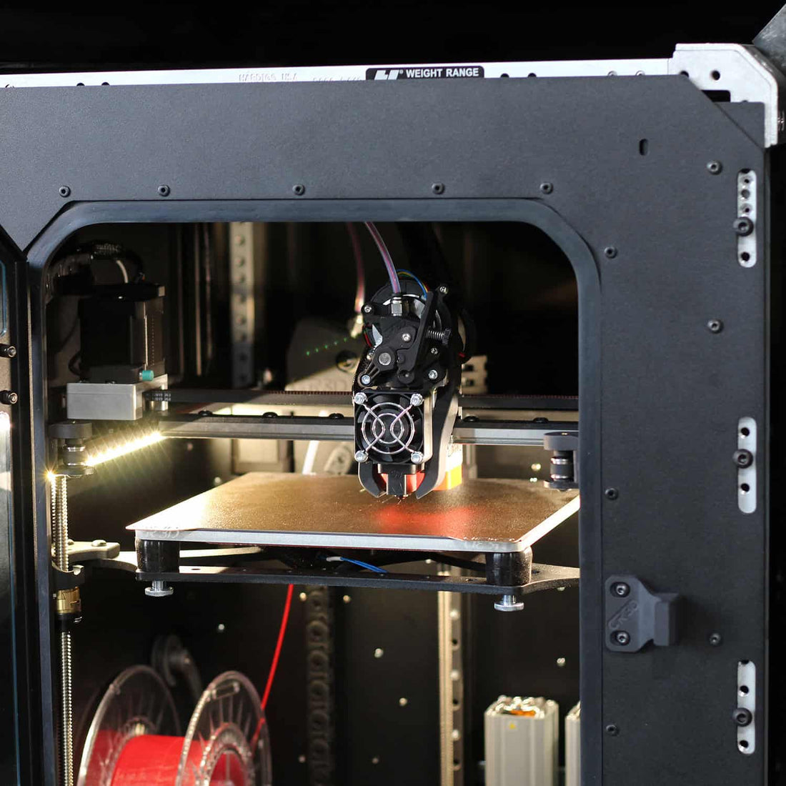 CR-3D FieldRACK – Robuster 19" Industrie-3D-Drucker für mobile Einsätze